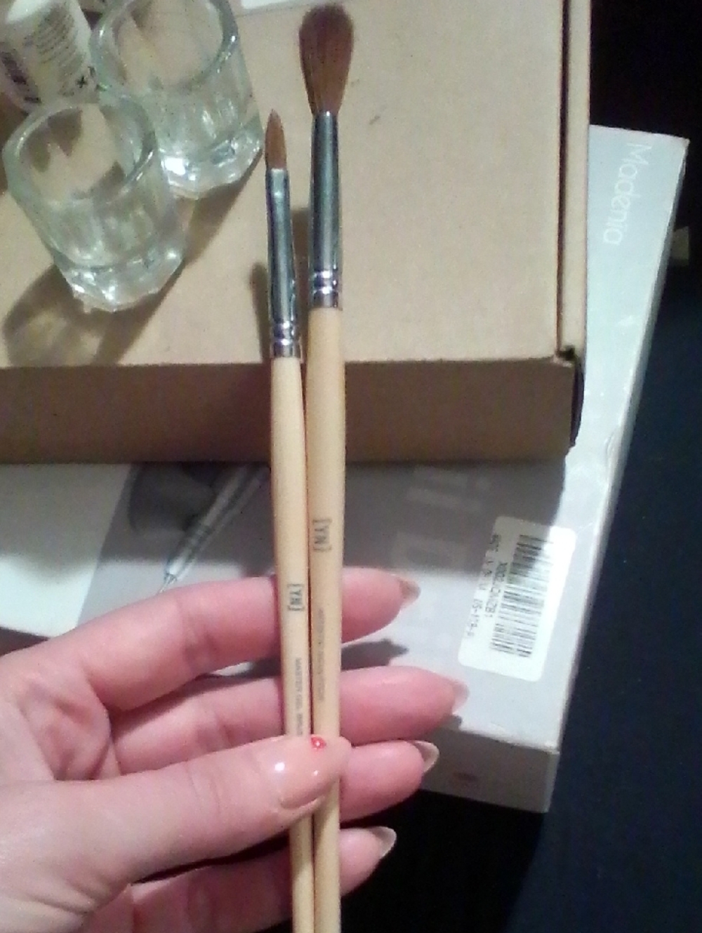 Beige Wooden Handle Makeup Brush Duo - Natural Bristles